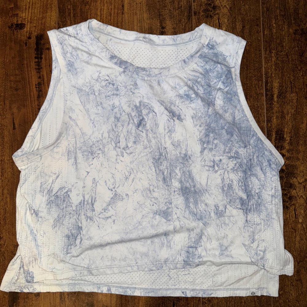 Lululemon breathable Blue and White Women's Sleeveless Top